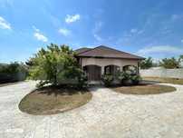 Casa pe parter, 139 mp utili, 2000 mp teren, Bariera Valcii