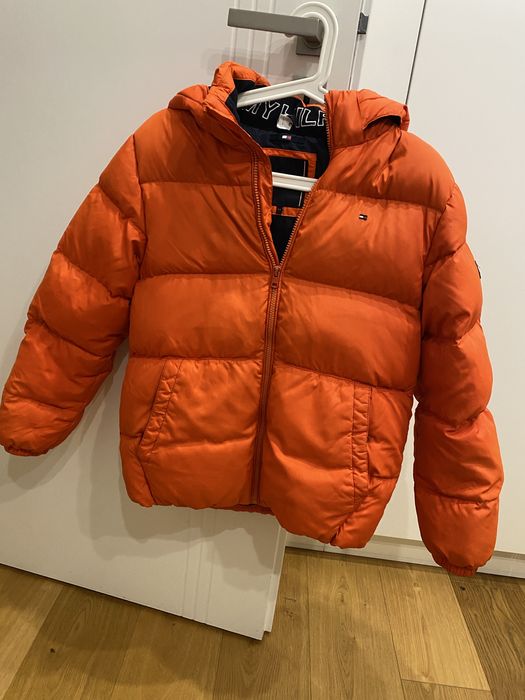 Geaca Tommy Hilfiger masura 164 (14 ani)
