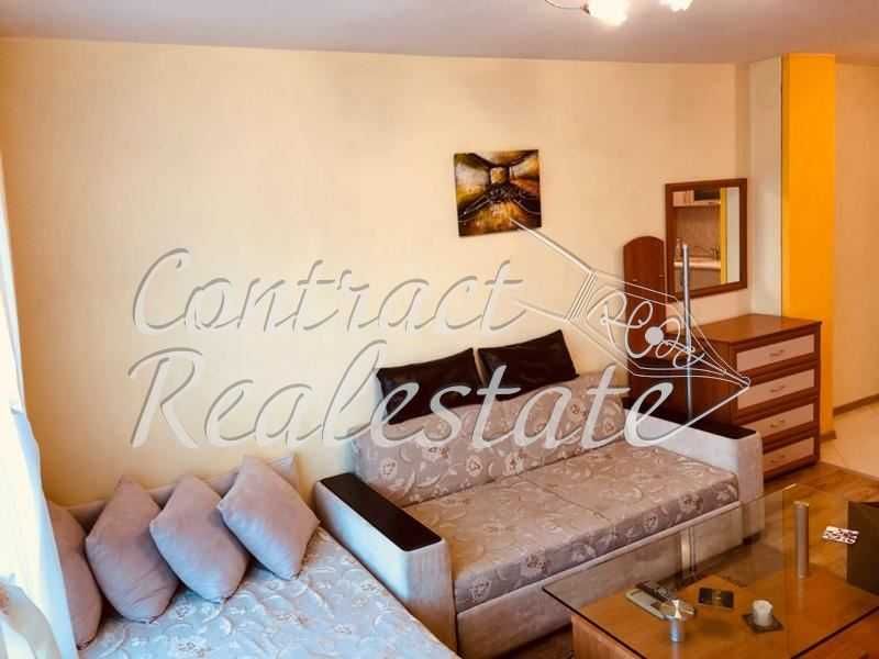 Дава се под наем Двустаен апартамент в Варна, Цветен квартал - 66 кв.м за 433.5 € - Снимка #3