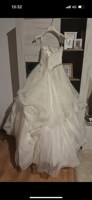 vand rochie de mireasa