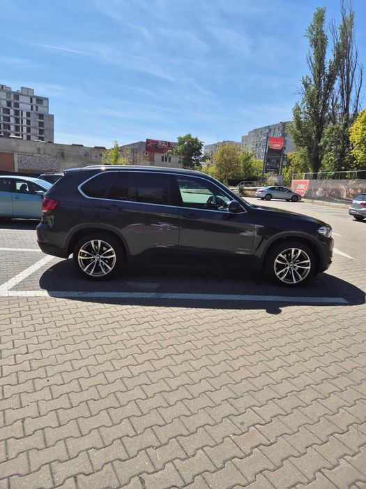 BMW X5 2.5D Xdrive motor 2000 , 2015