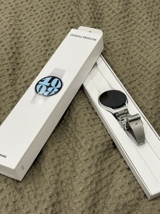 Часы Samsung Galaxy Watch 6, 44