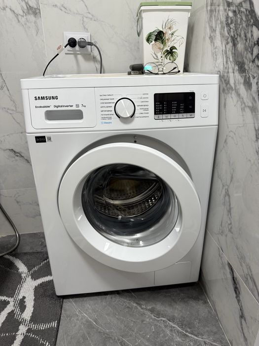 Продам стиральную машину