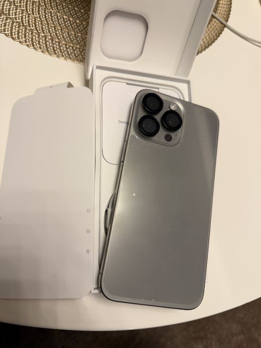 Iphone 15 pro max 256 , iphone 14 pro max 128