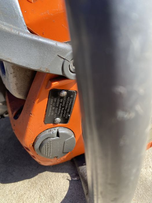 Husqvarna 440.