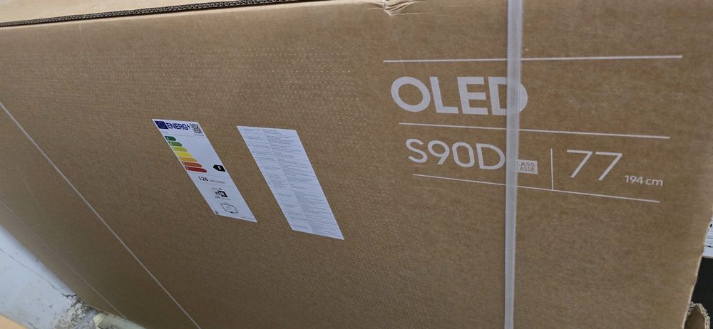 Tv oled 195 cm sigilat