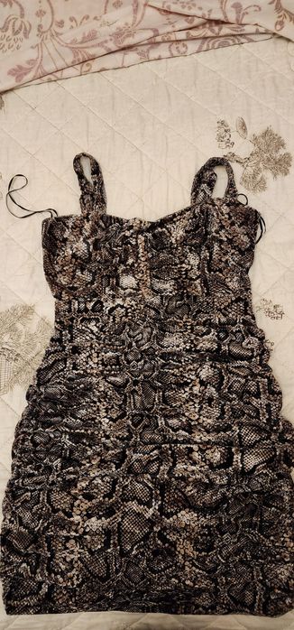 Женское платье вечернее