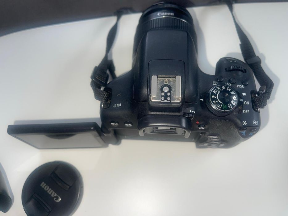 Canon 750 d + обектив 50 mm + варио обектива