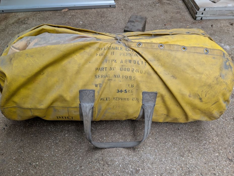 Barca salvare octogonala, echipează avioanele