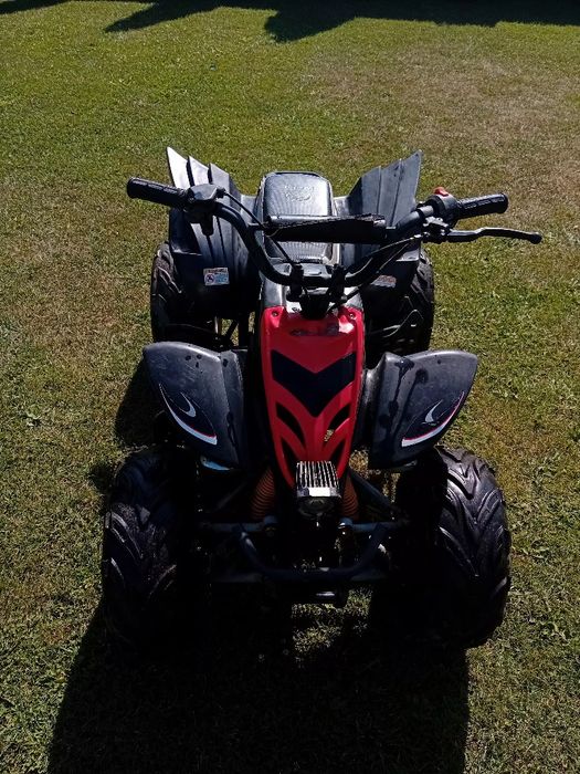 Vând atv copii stare foarte buna