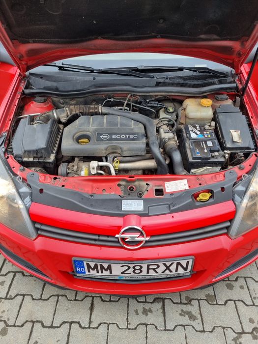 Opel Astra H 1.7 cdti Hatchback