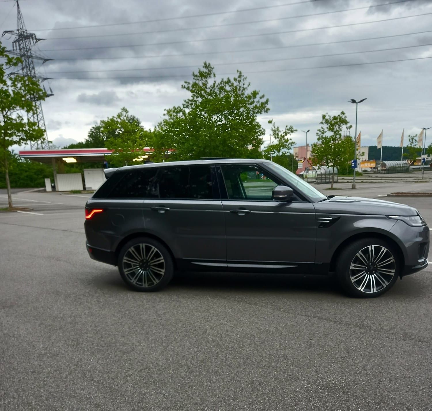 Land rover sport hse
