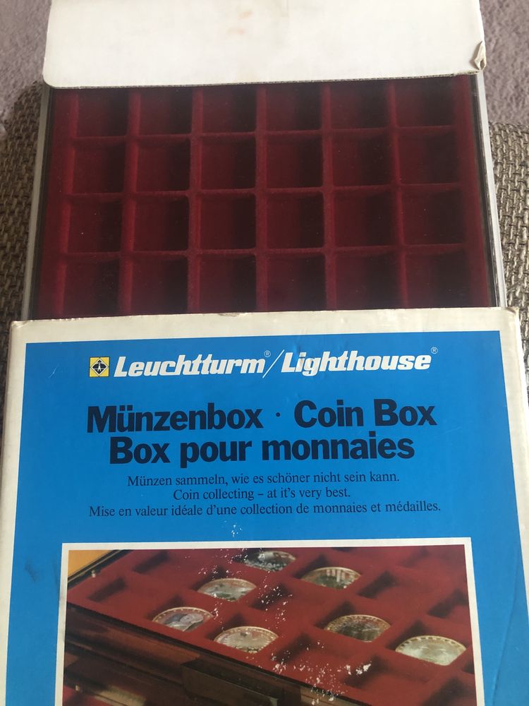 Cutie pentru colectie de monede