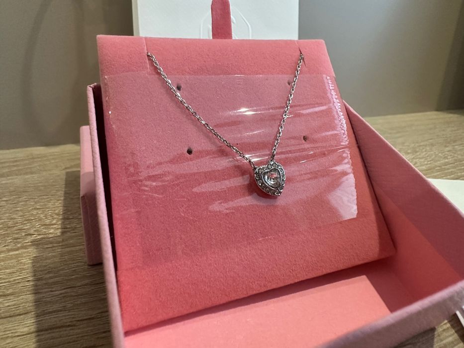 Colier Swarovski Ariana Grande angelic tennis inima