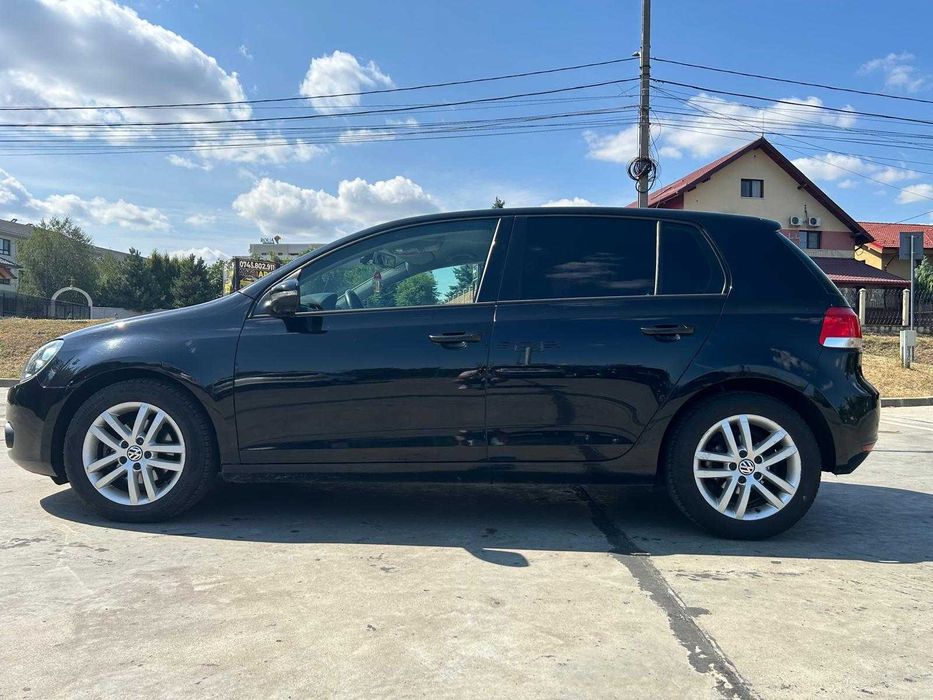 VW Golf 6 BlueMotion – 1.6 TDI 105 CP (77 kW)