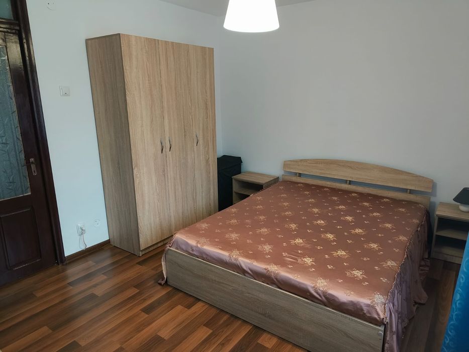 1Mai, M-uri,Stadion Tineretului,2dec, et1/4 !