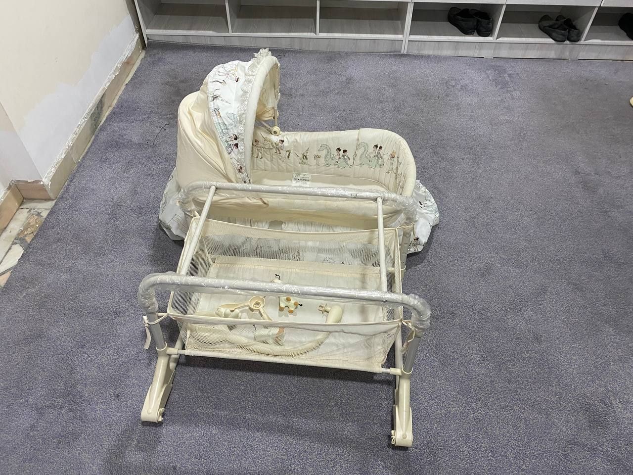 Detski belanchak 450000. Oladigan bolsa kelishtirib beriladi