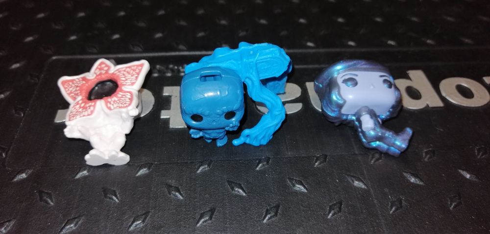 Stranger things kinder joy funko pop