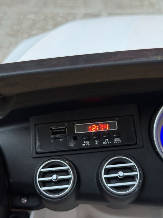 Електрическа детска количка Mercedes