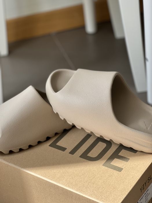 Yeezy Slides, nepurtati, originali