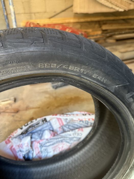 Шины липучка Goodyear 225/45R17
