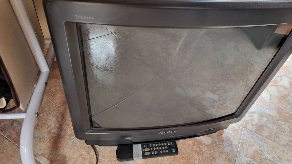 Телевизор Сони тринитрон