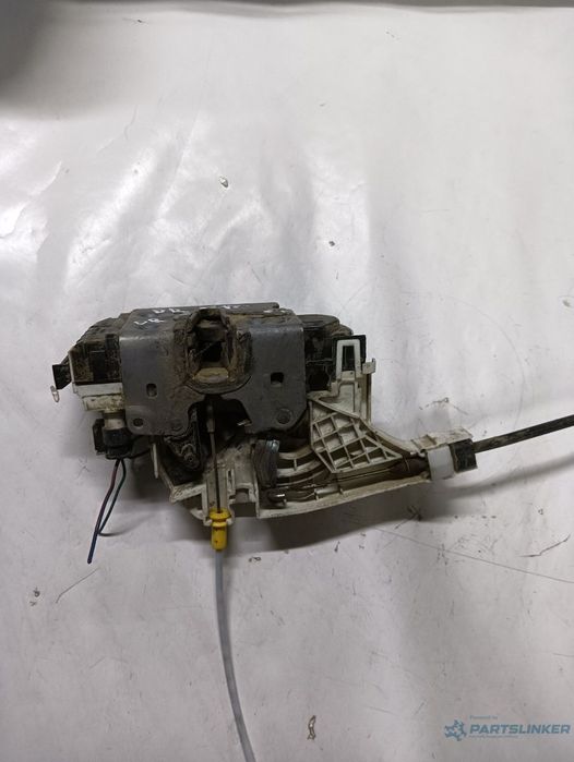 Broasca usa dreapta fata MERCEDES-BENZ SPRINTER 3,5-t Box 906 2006 - >