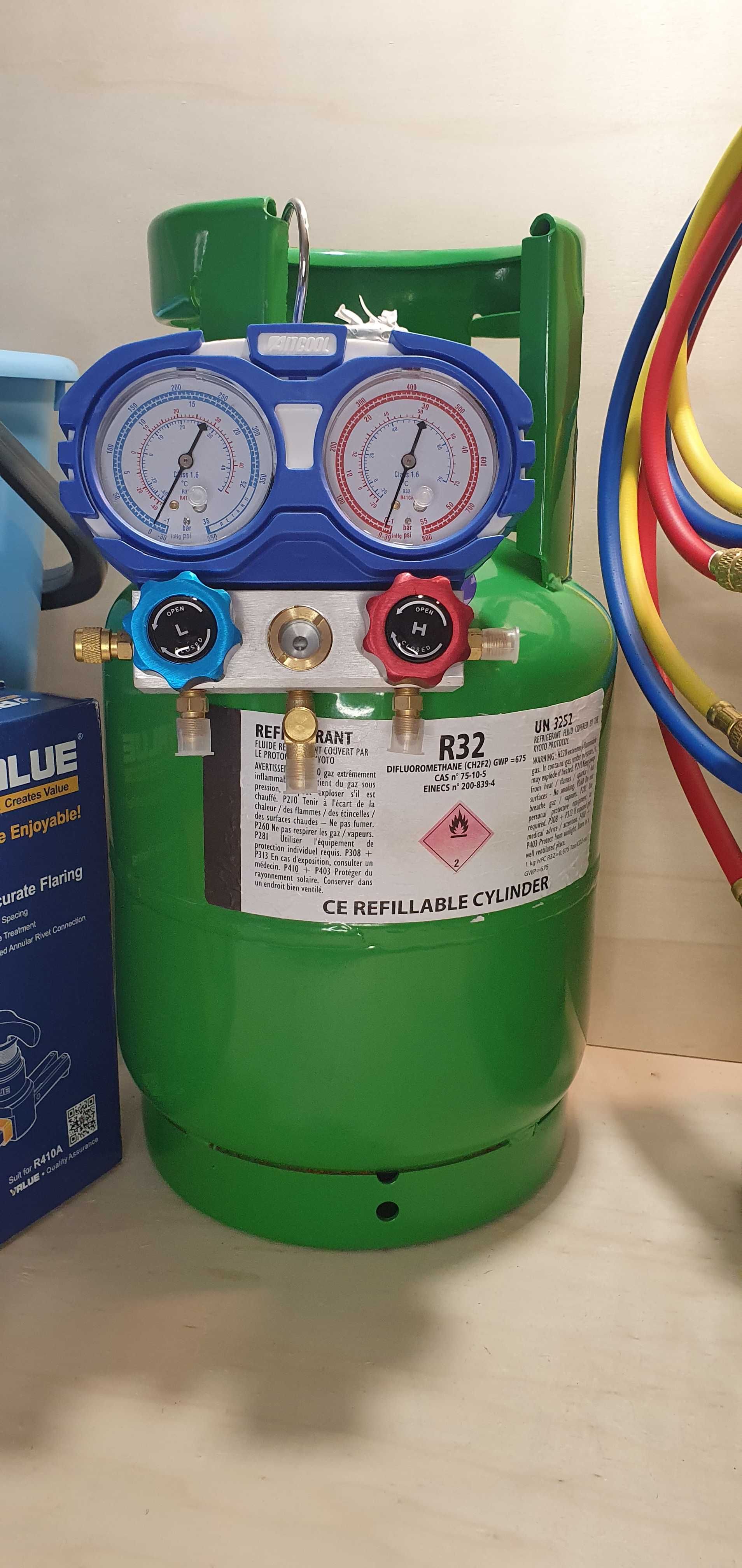 Incarcare / Completare cu freon aer conditionat