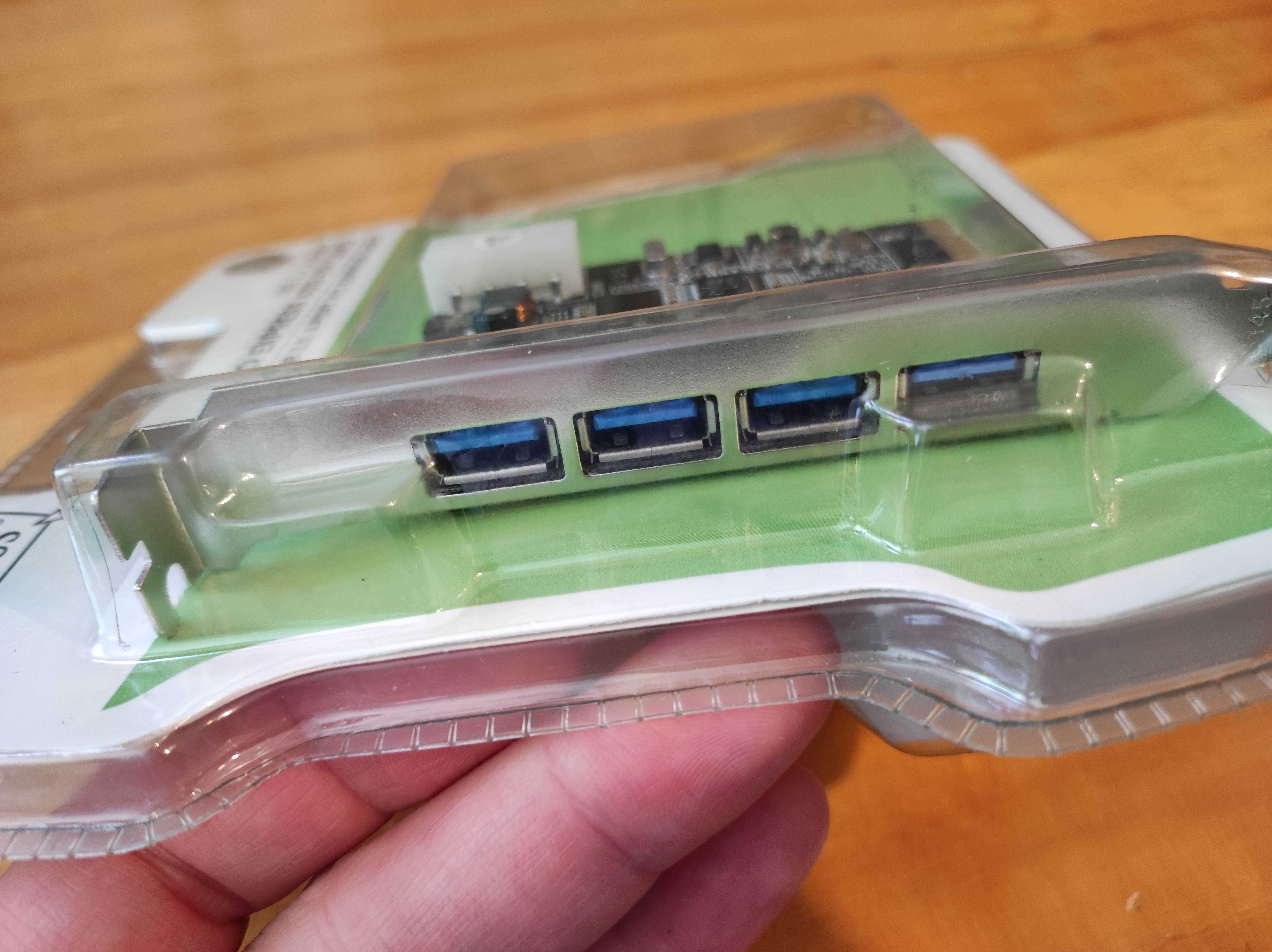 Adaptor Placa PCI Express la USB 3.0 cu 4 porturi, NOUA
