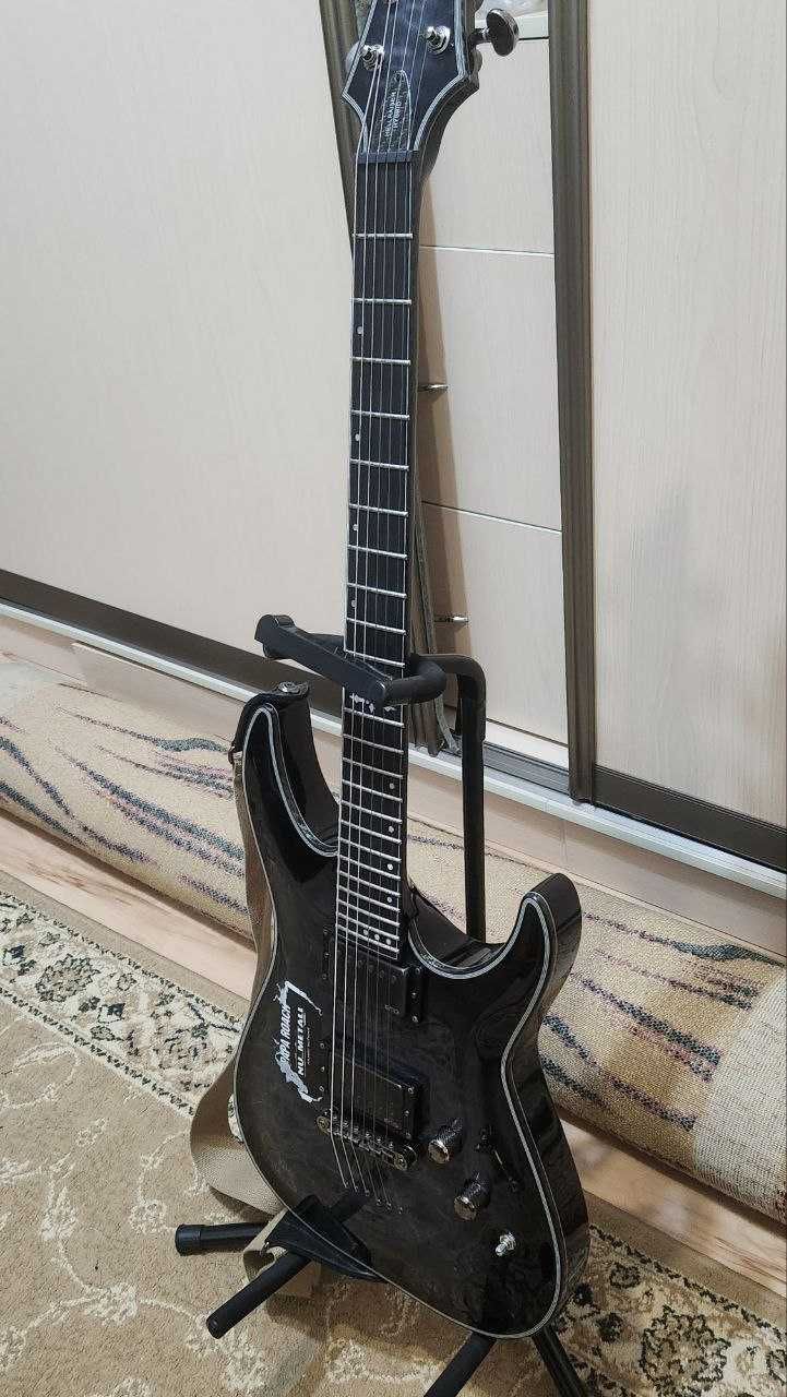 электрогитара Schecter Hellraiser Hybrid C-1