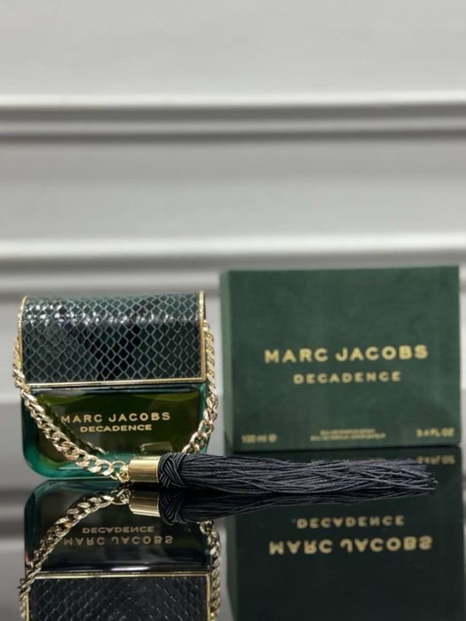 Marc Jacobs Decadence