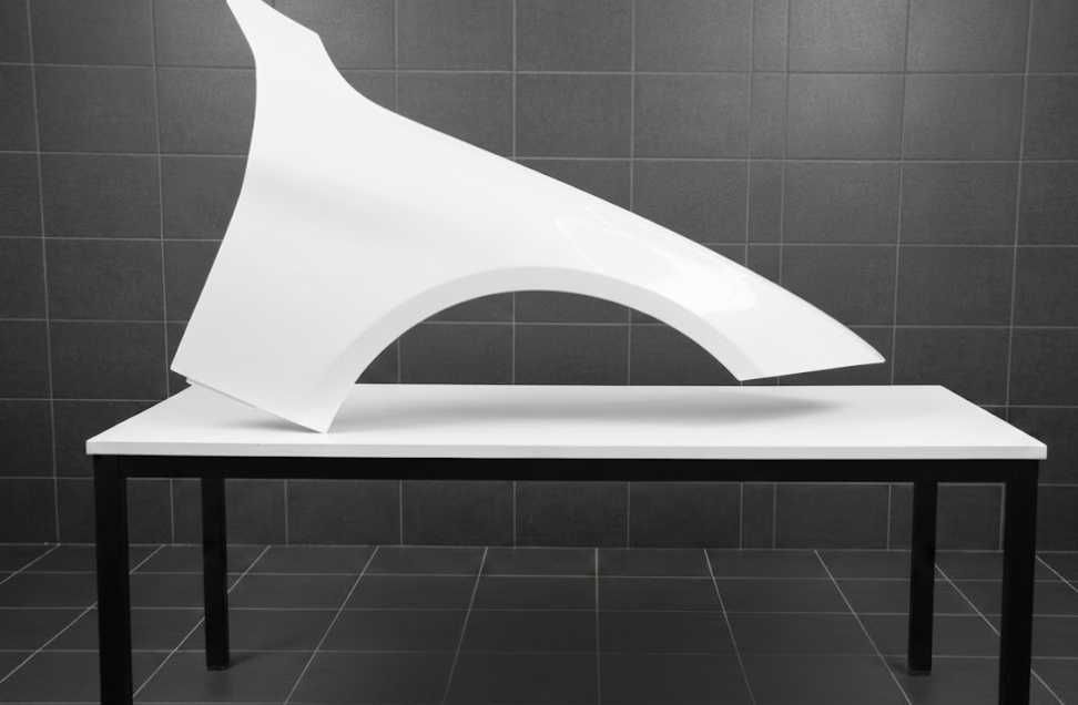 Aripa Fata Dreapta BMW F30 / F31 An 2010-2018 (300 (Alb))