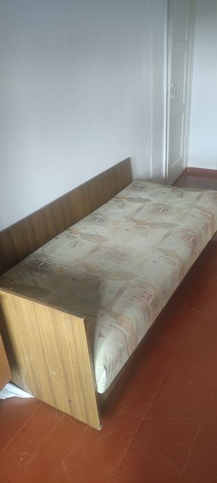Продам диван-тахту