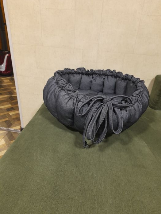 Лежанка для кошек и собак