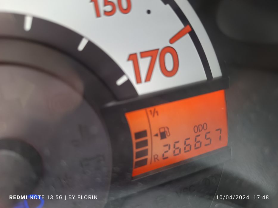 Toyota aygo 2011 vând/schimb cu Smartfortwo