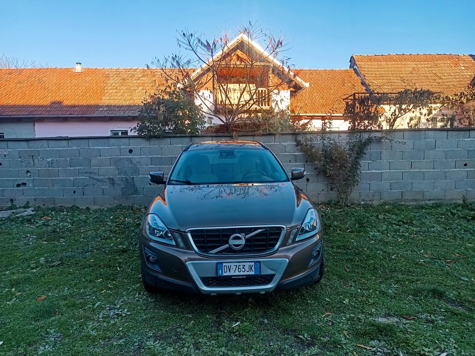Volvo XC60 2.4d 4x4 163 cp manual