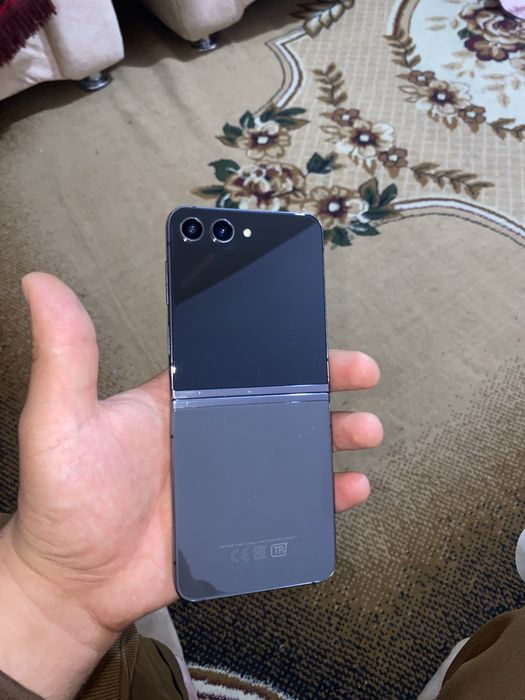 Galaxy Z Flip 5 256 gb