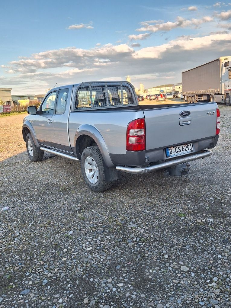 Ford ranger 2.5 diesel 4x4 mic mare clima an 2008 bena lunga