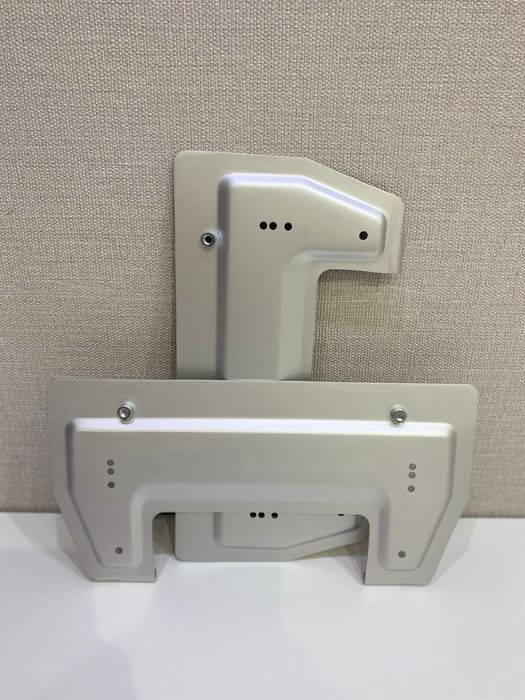 Накладка под номер BMW E34