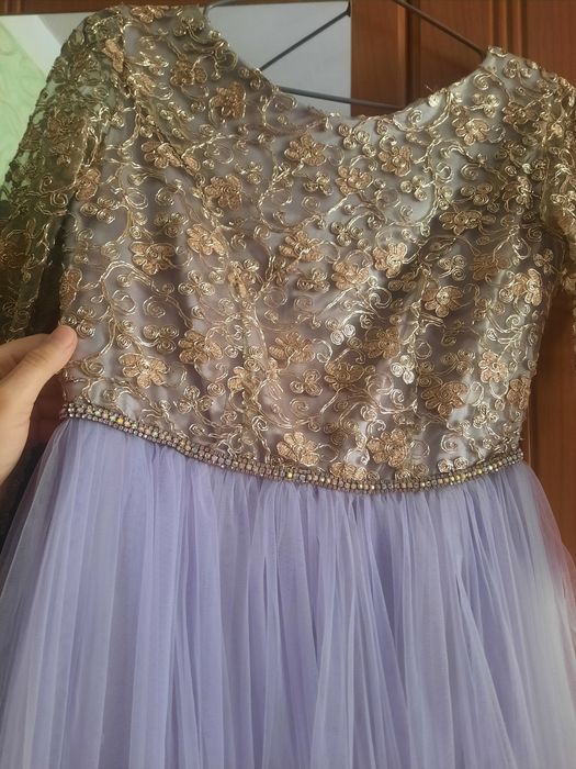 Assal to'y, oqshom liboslarimiz