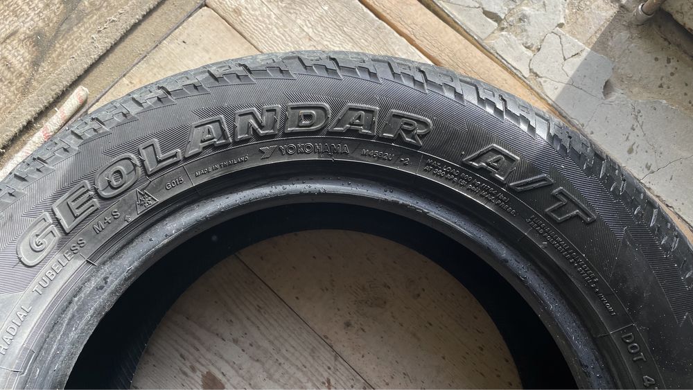 Автошины Yokohama Geolandar A/T G015 235/60 R16, 2шт