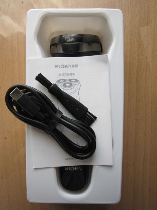 Электробритва  аккумуляторная Enchen.
