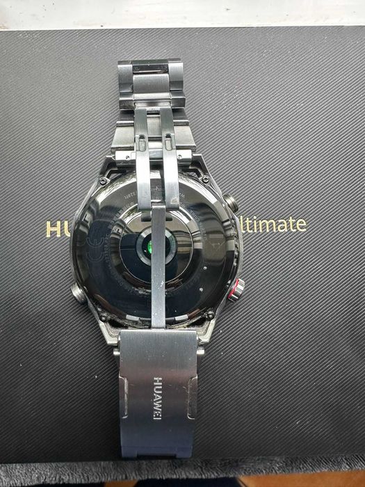 Huawei Watch Ultimate ca nou cu toate accesoriile