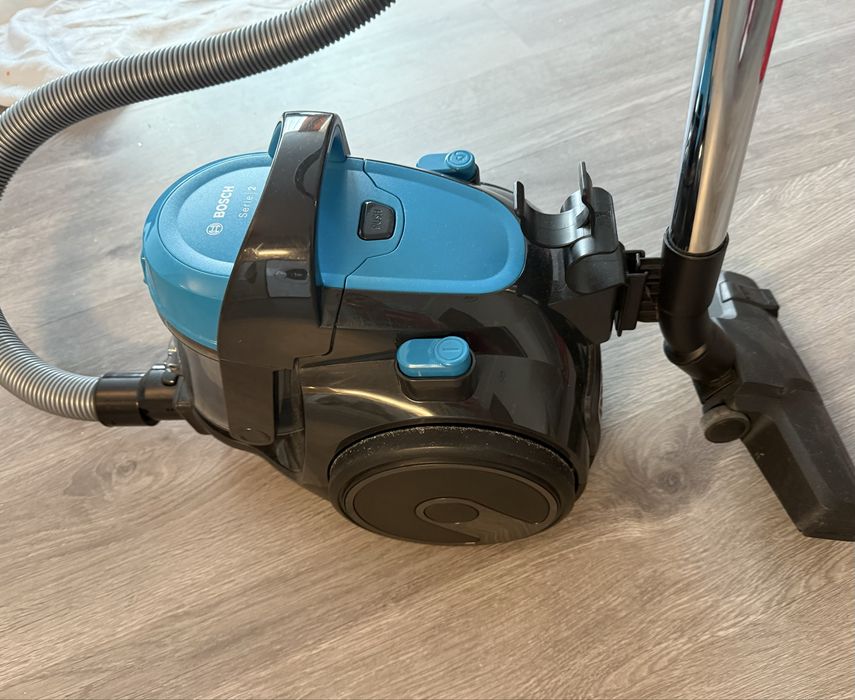 Прахосмокачка Bocsh