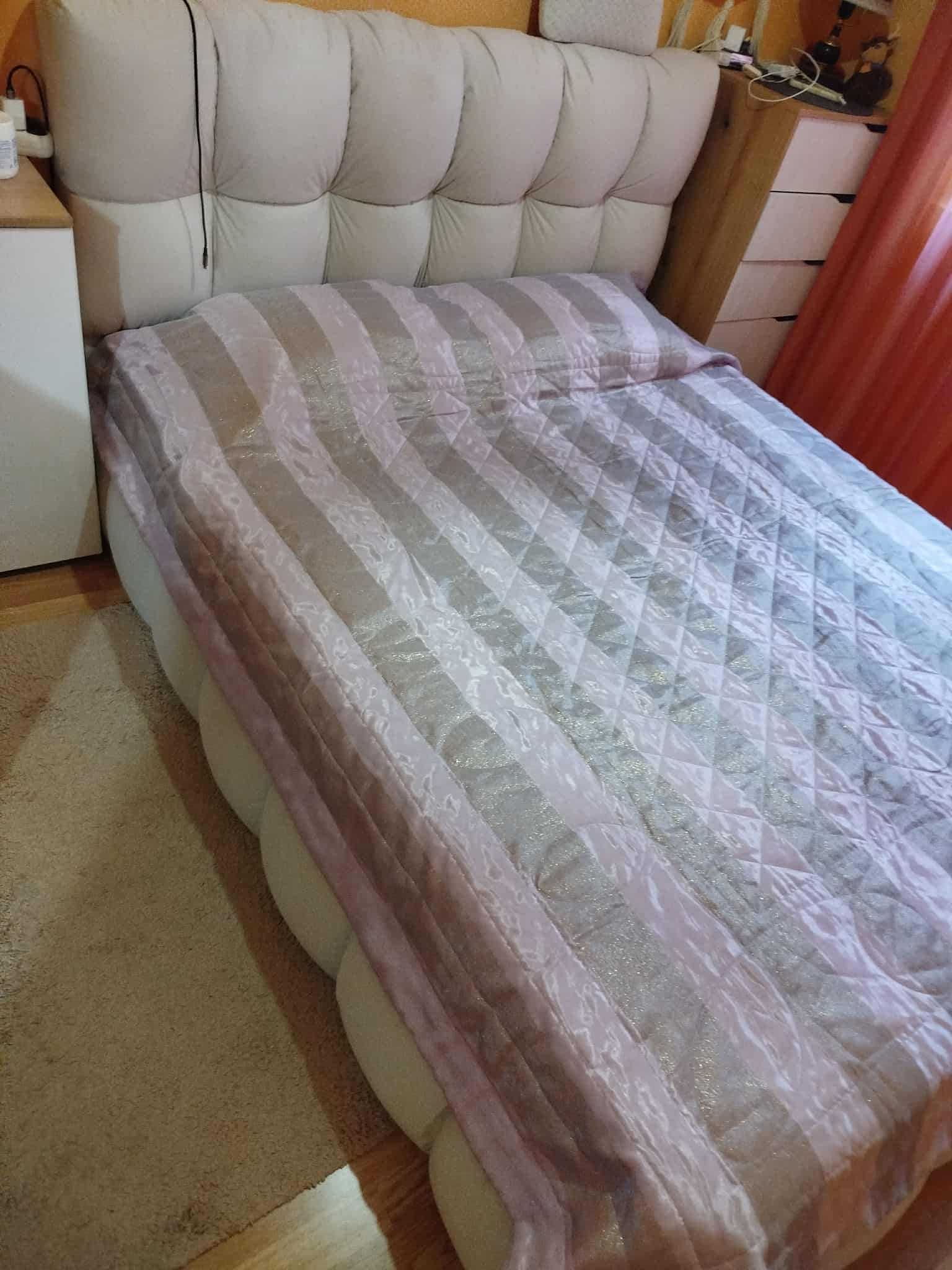 Двулицево шаЛТЕ ЗА СПАЛНЯ