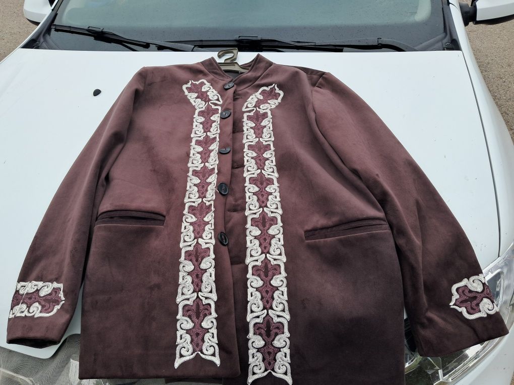 Продам пиджак суртюк