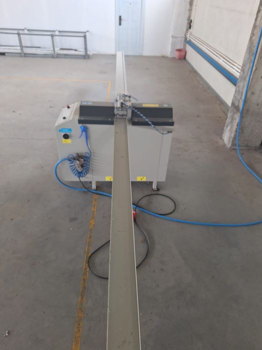 Linie cofectionare profile PVC si aluminiu