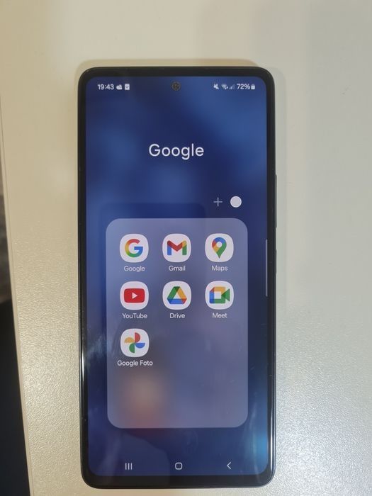 Telefon mobil Samsung A53.