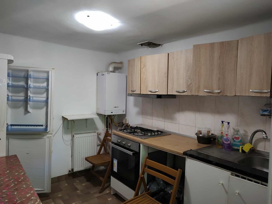 Închiriez Casă 3 camere, str. Mircea Vodă, aproape de Tribunal