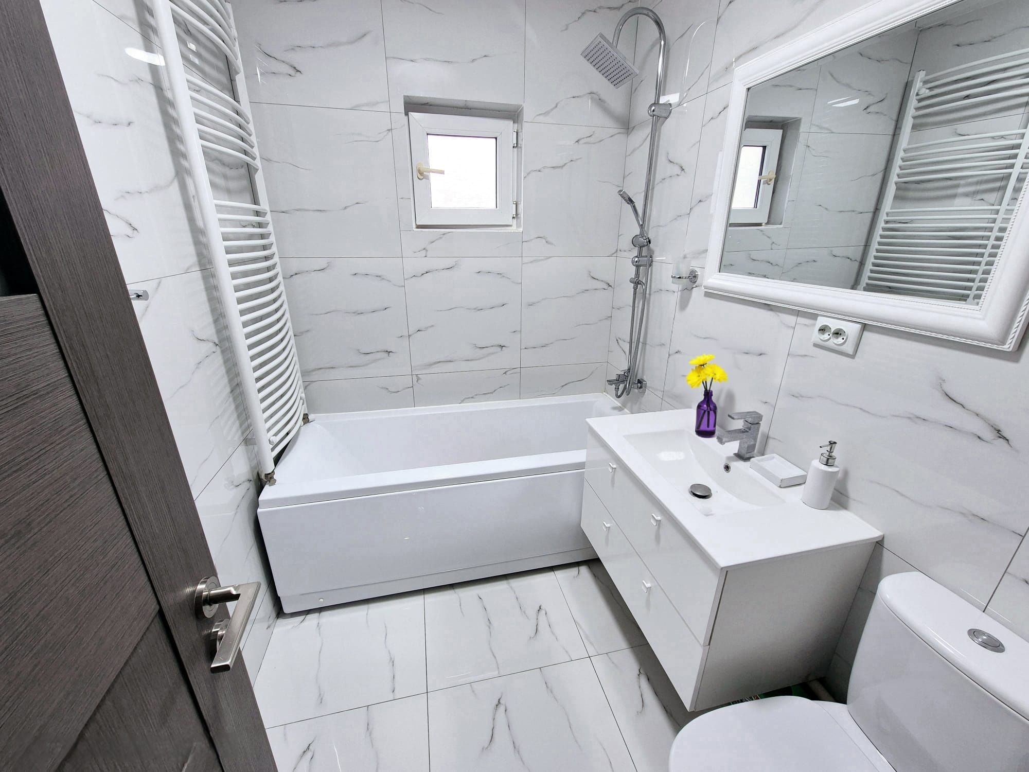 Cug 3 camere Tudor Neculai